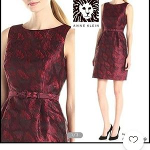 Anne Klein Short Tight Sleeveless Boat Neck Dress